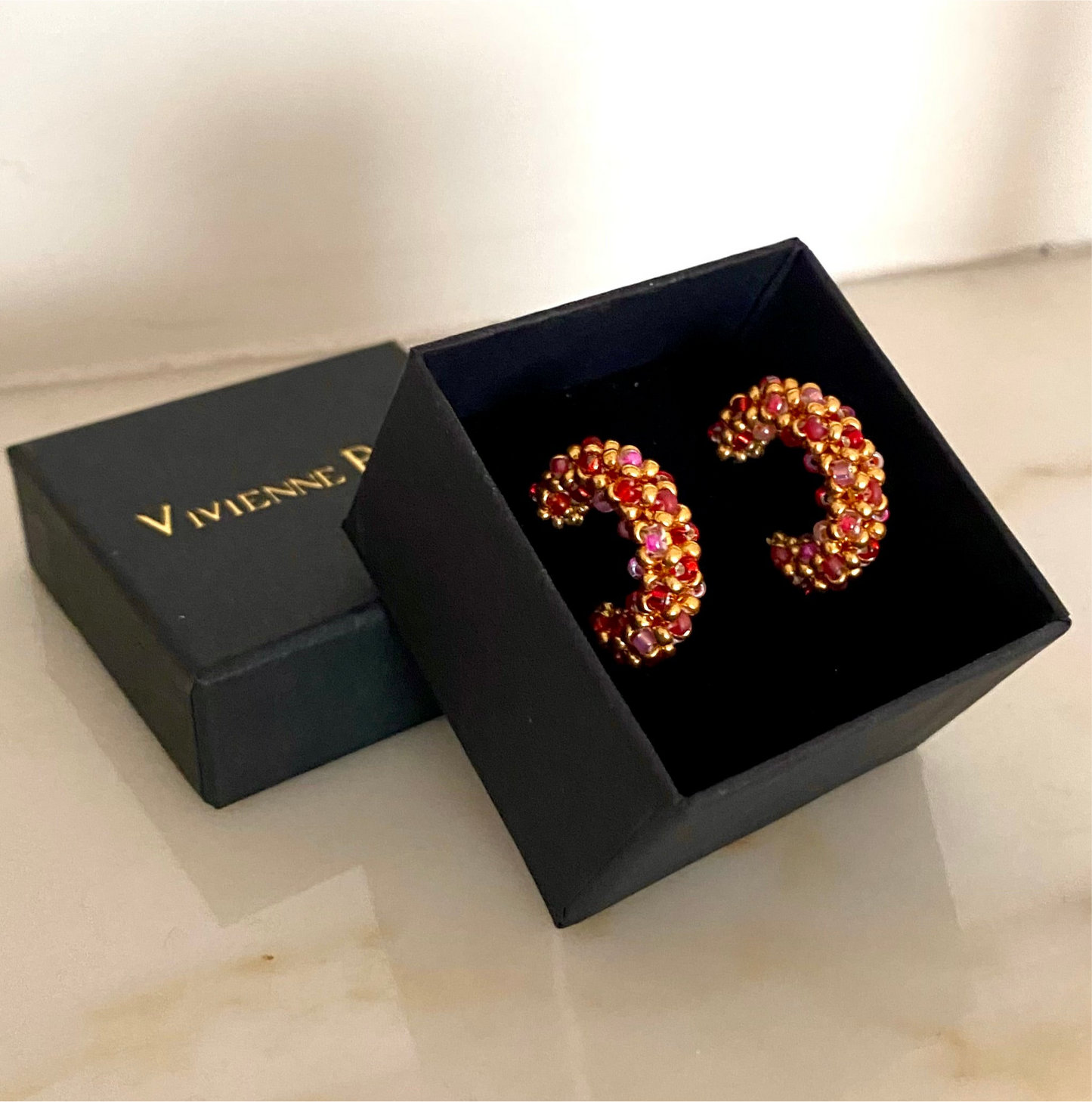 LA CROISETTE Hoop Earrings, amour