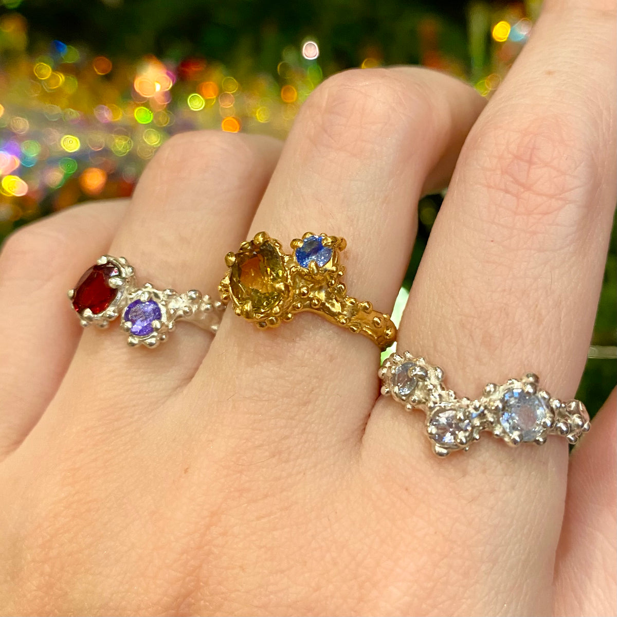 JEWEL REEF Ring, garnet & tanzanite, size 52