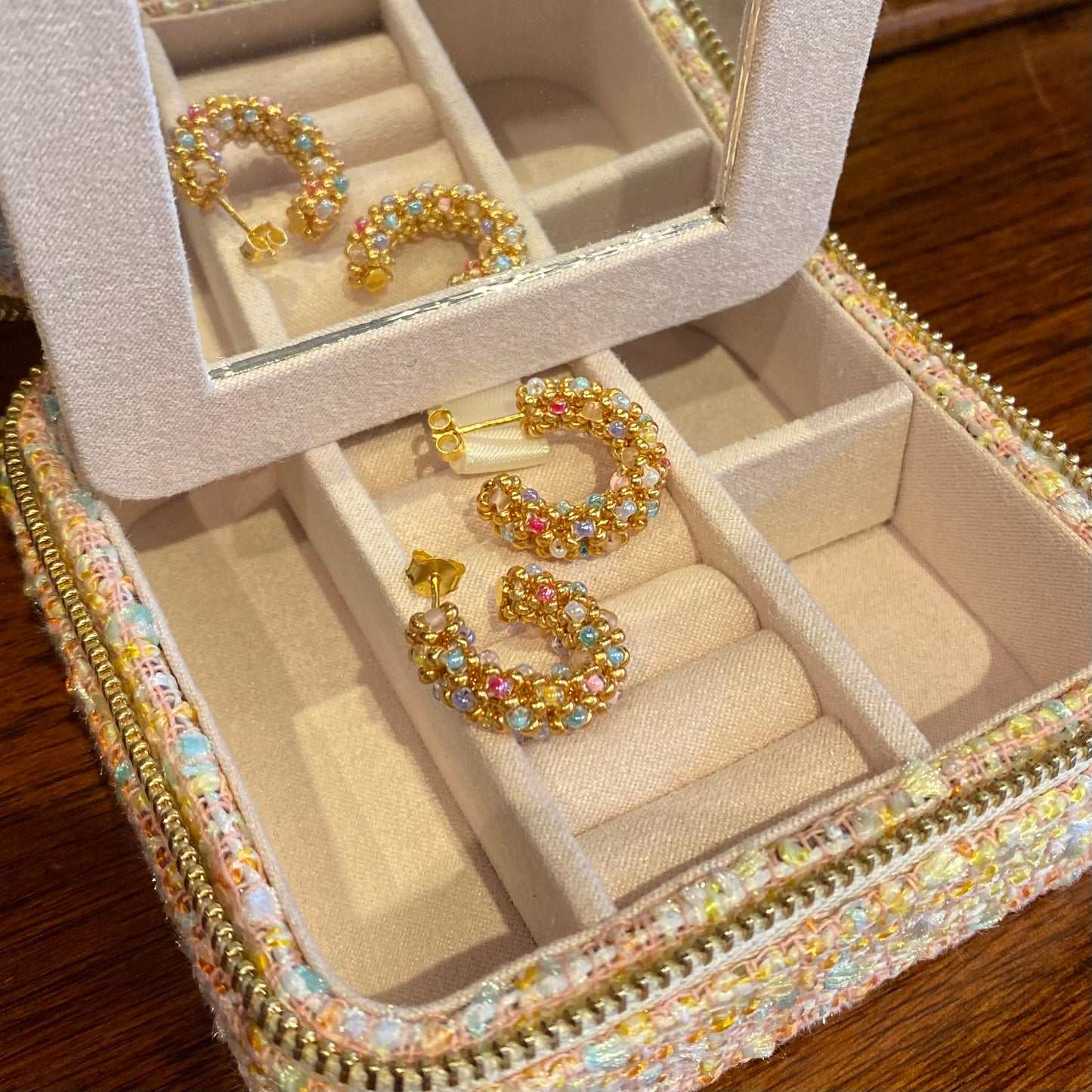 LA CROISETTE Hoop Earrings, macaron pastels