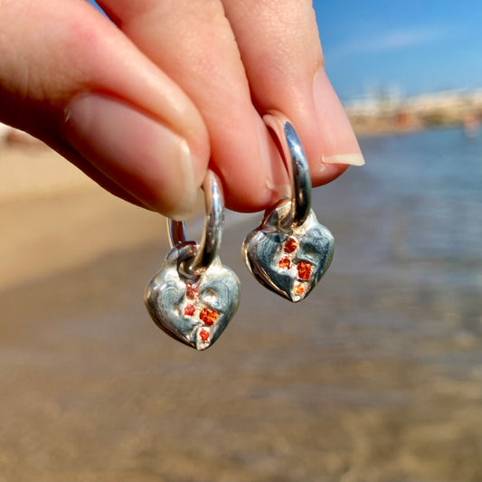 CŒUR RÉVÉLÉ Hoop Earrings, orange sapphire