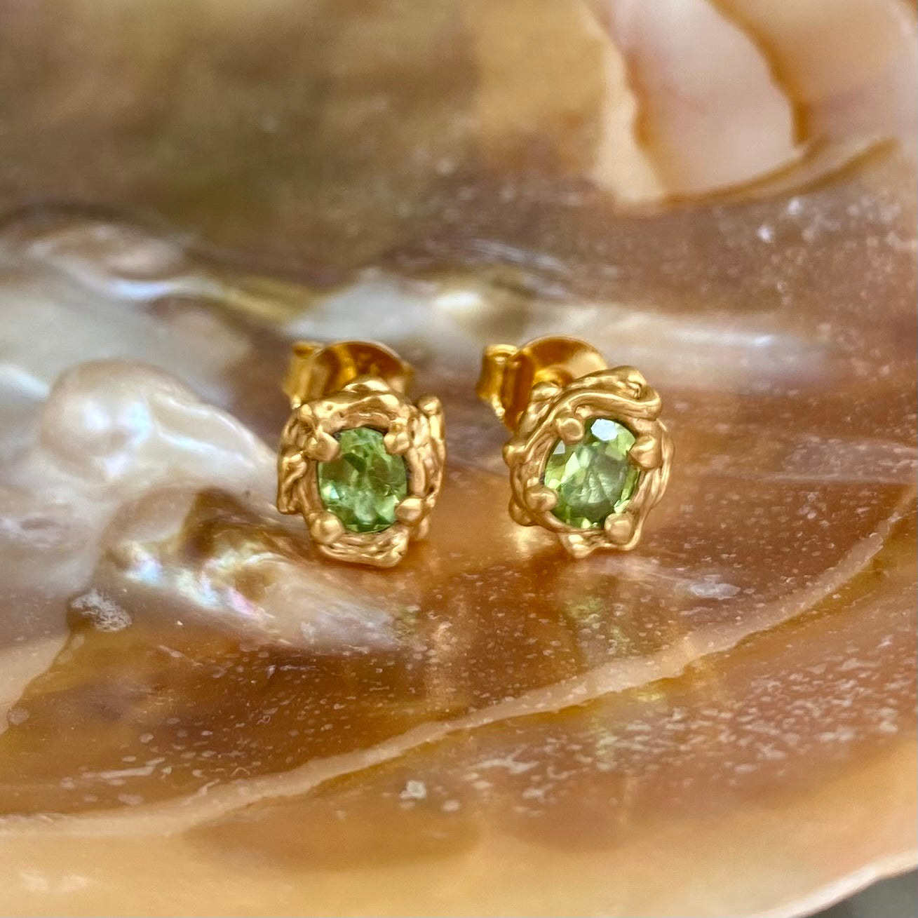 SEAWEED Stud Earrings