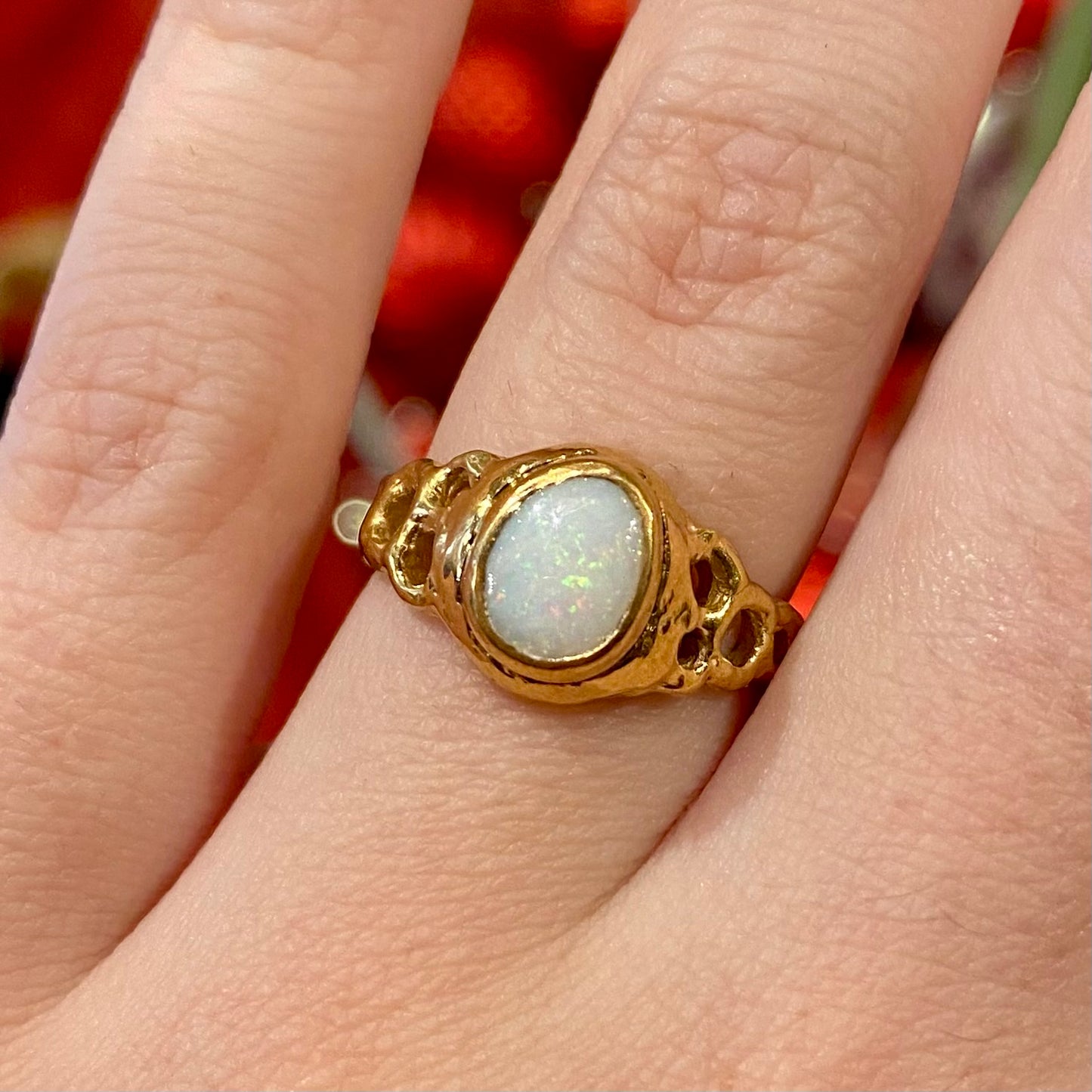 BUBBLE OPAL Ring, Australian opal, size 52