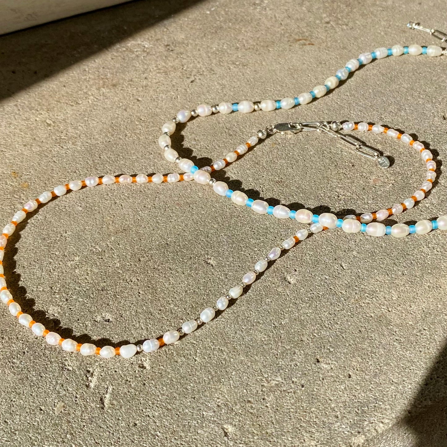 MARÉE Pearl Necklace Bold, bleu
