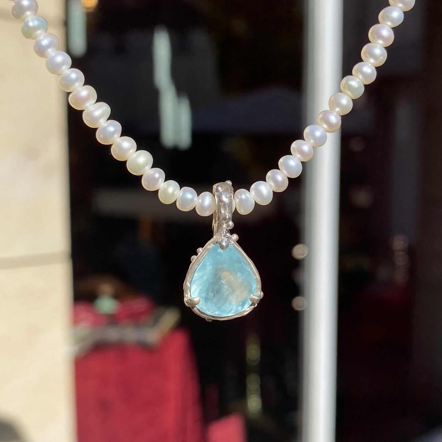 OCEAN’S SECRET Pearl collier, aquamarine
