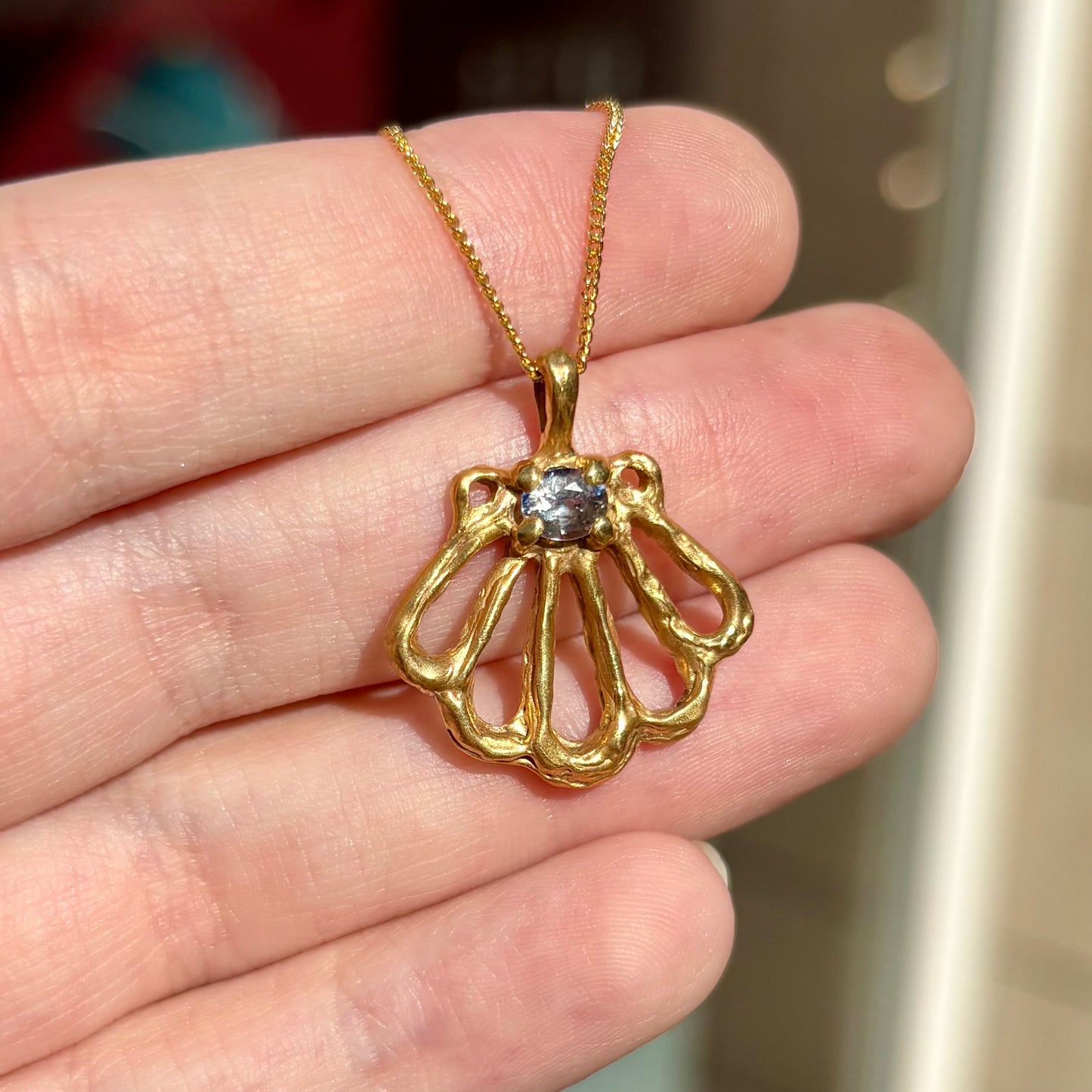 ENCHANTED SEASHELL Necklace, platinum blue sapphire