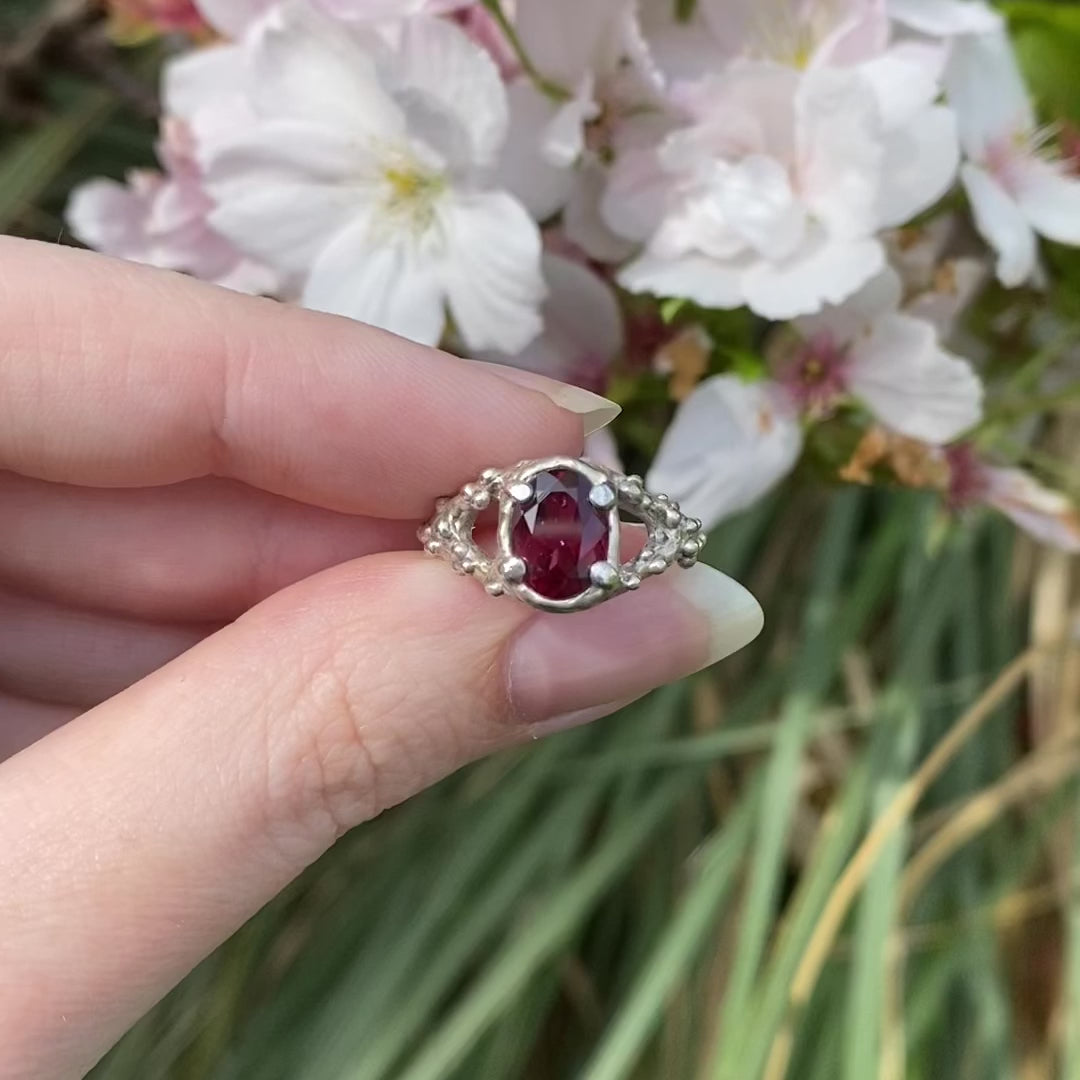 CORAL REEF Ring, garnet, size 54