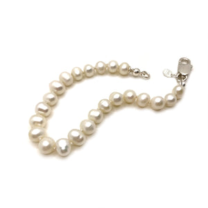 LIGHT Pearl Bracelet