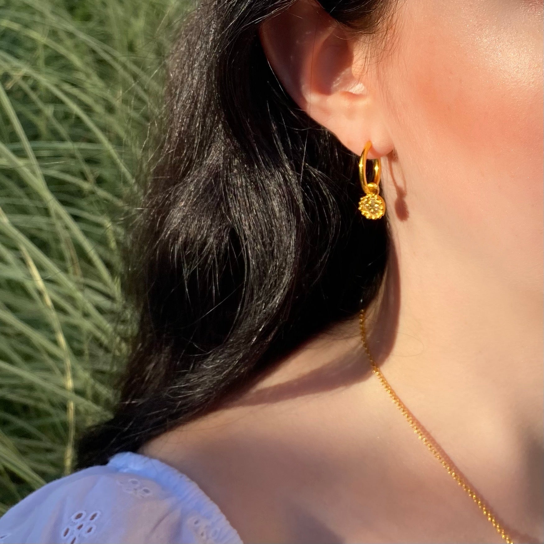 Jellyfish hoop earrings with champagne sapphires 