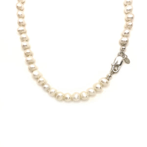 LIGHT Pearl Necklace