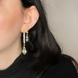 NIGHT AT THE OPERA Earrings