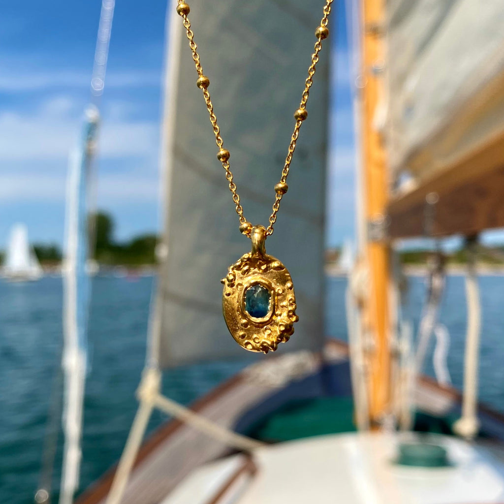 Handmade Blue sapphire pendant necklace