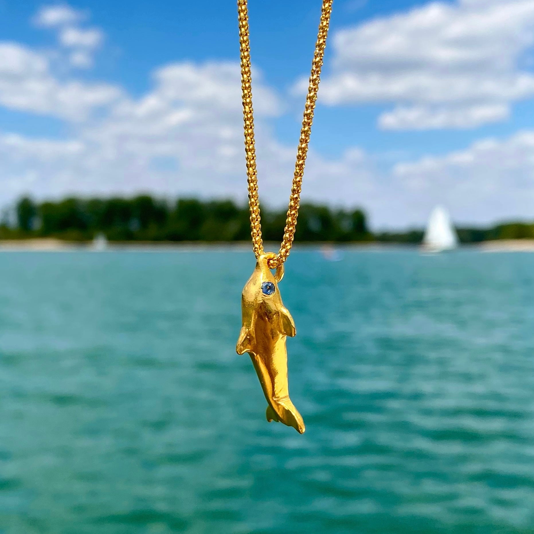 Dolphin Necklace – Klassy.in